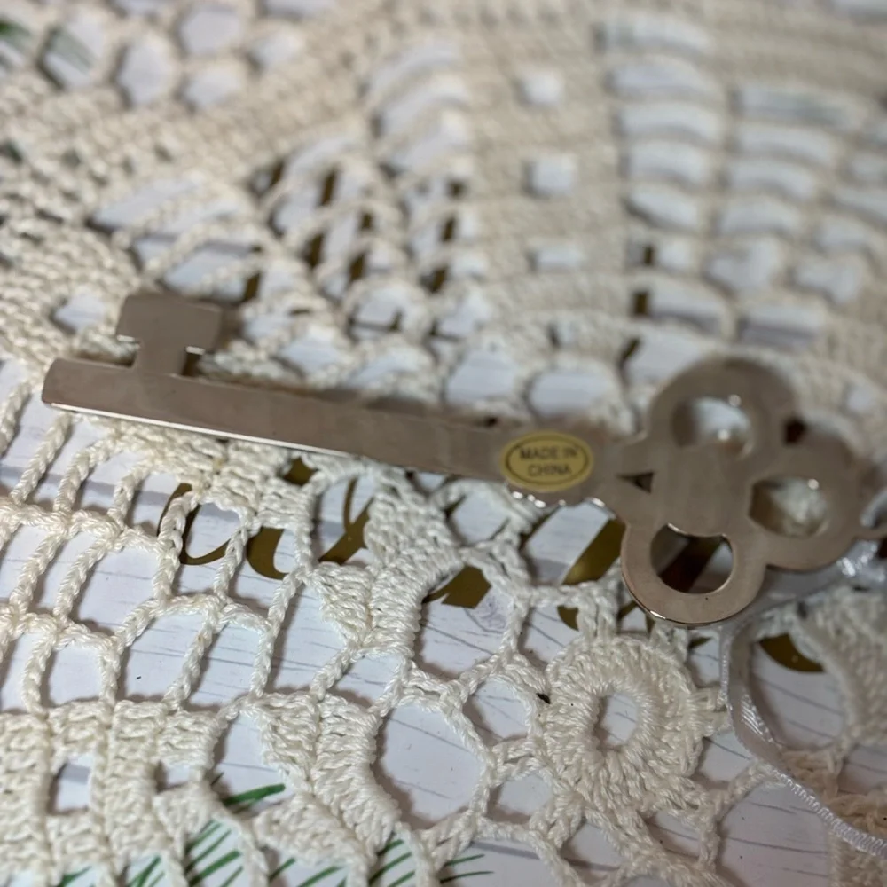 Pier 1 Diamond Ring White Sparkle Heels and Key Ornament